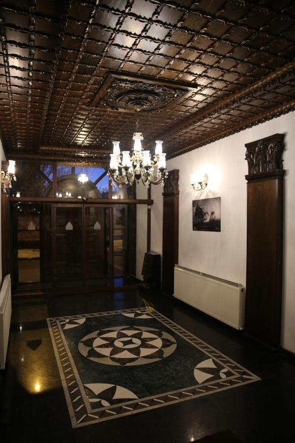 Cheltikov Hotel Kars Exterior photo